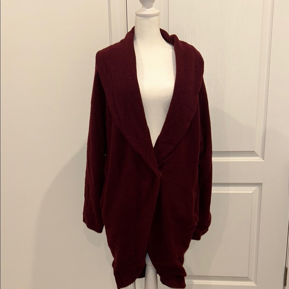 Moth Women's Burgundy Coat 100% wool